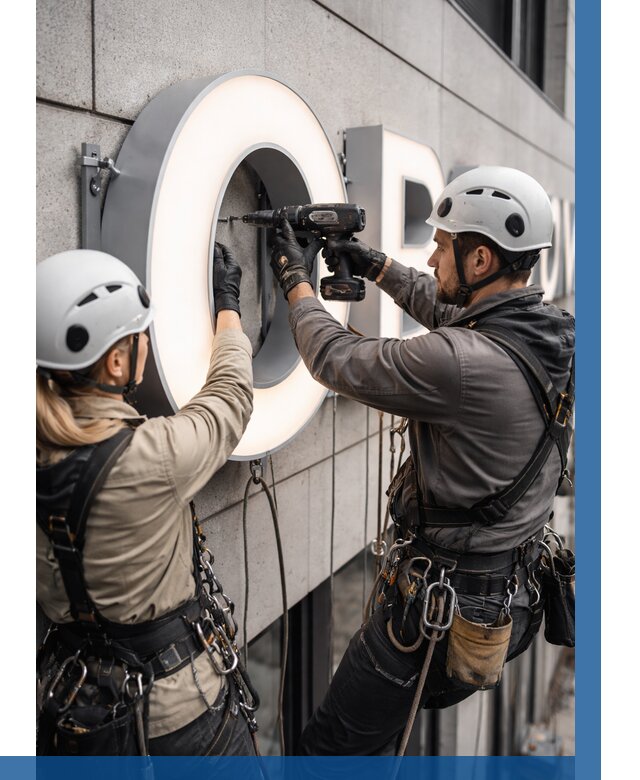 Монтаж световых букв в Луге от 3093 р. под ключ ВЫСОТНИК-Лга